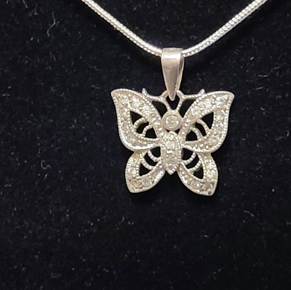 Silver Butterfly Necklace B - Picture 2 of 11